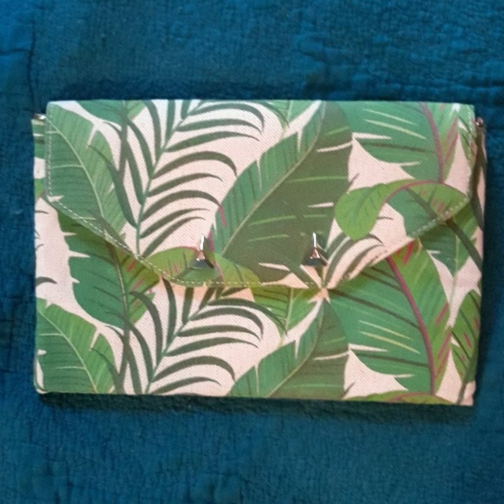 Stella & Dot Clutch